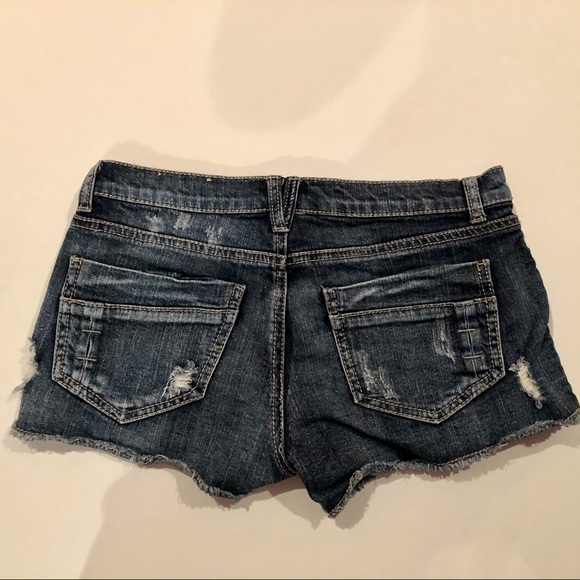 Mudd Distressed Jean Shorts with Lace Detail - Picture 2 of 3
